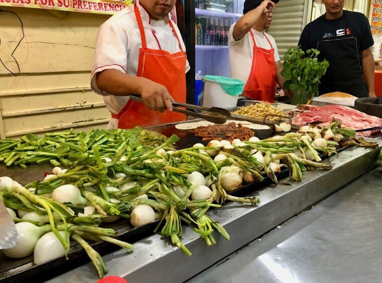 mercado-sonora-mexico-tacos