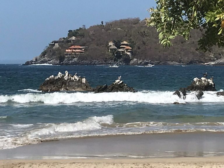 playa-la-ropa-mex-turismo