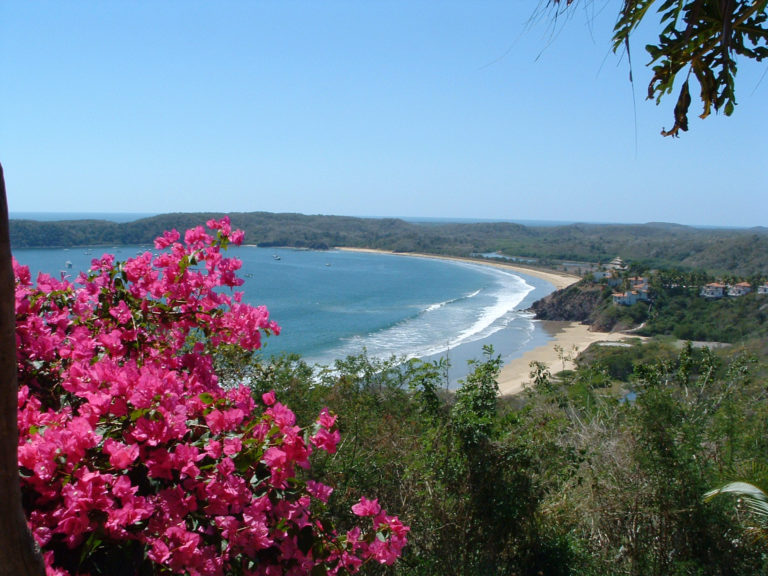 Descubre Costalegre, un paraíso donde la vida se respira