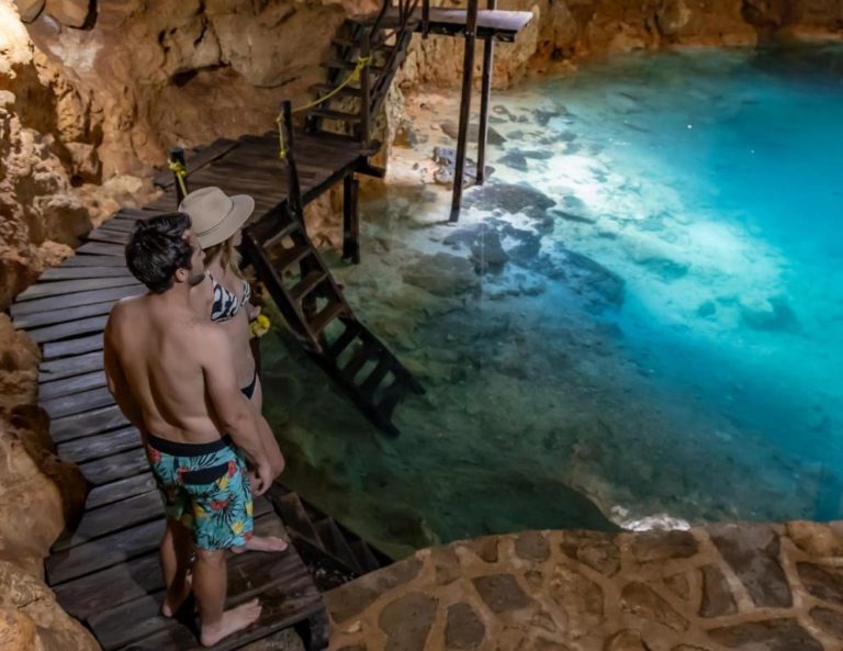 yucatán-más-allá-de-Mérida-cenote