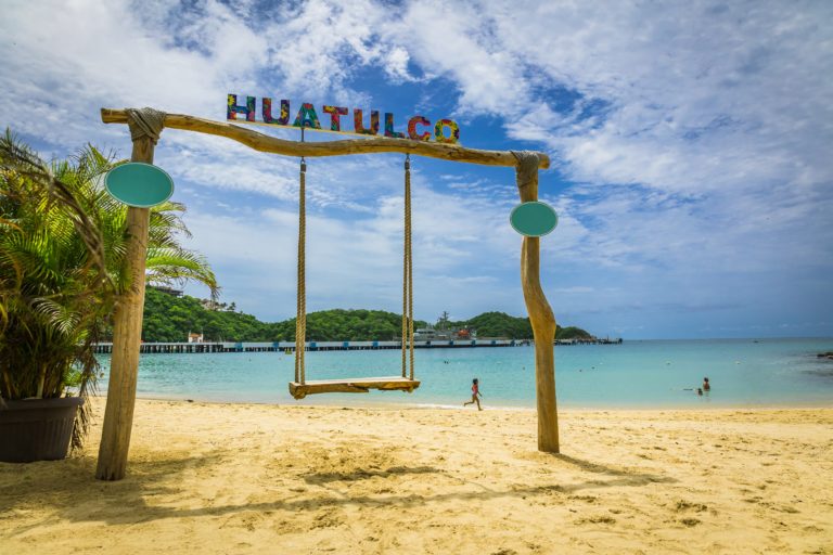 Beautiful,Huatulco,Bay,,Oaxaca,-,Mexico.,Santa,Cruz,Marina,And