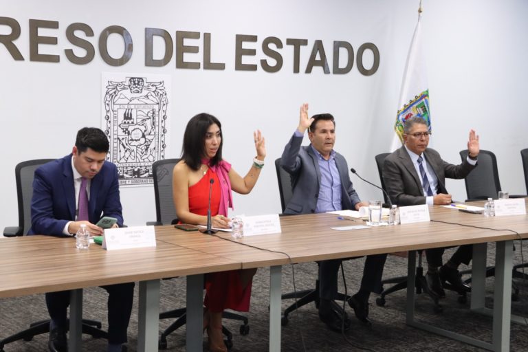 Presenta Comisión de Control, Vigilancia y Evaluación de la ASE, informe anual de actividades