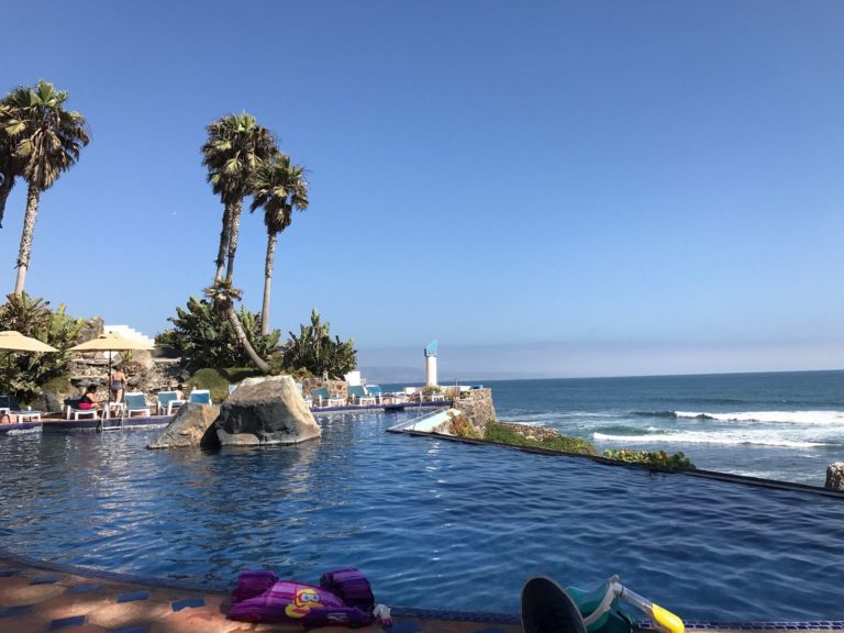 Las-Rocas-Resort- &-mex