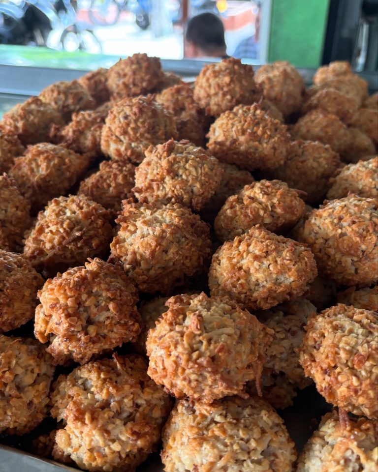 cocadas-mex-michoacan-dulce