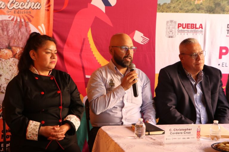 fiesta-de-la-enchilada-mexico-turismo