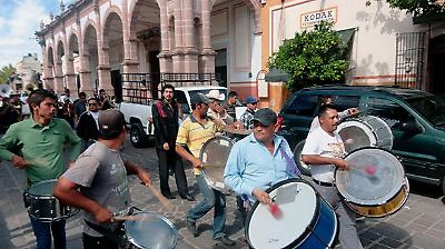 la-tambora-y-la-banda-mx