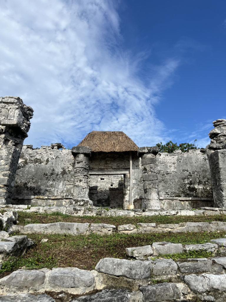 zona-bahia-principe-grand-tulum-arqueologica