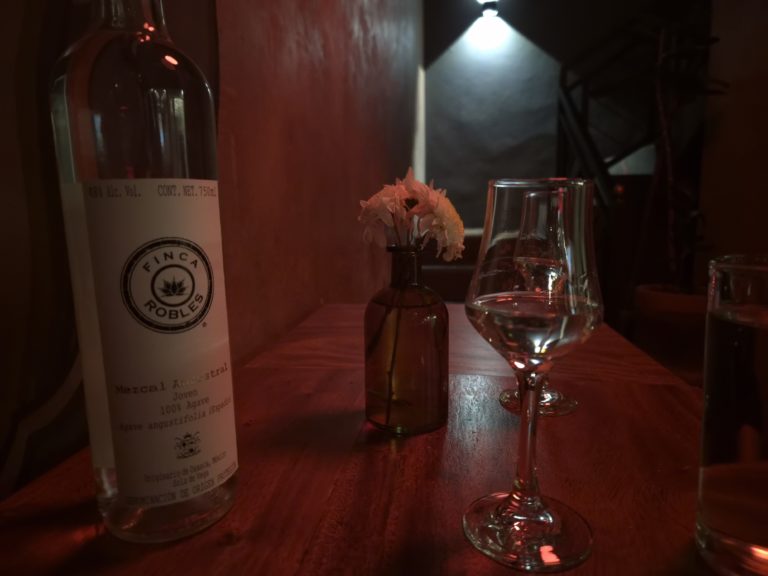 Finca Robles: ¿alguien dijo mezcal?