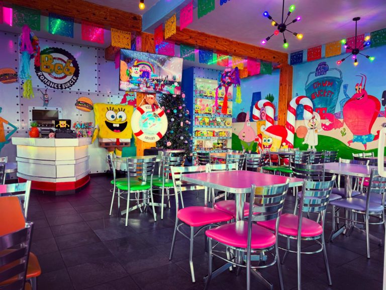 Romance Burger, prueba las auténticas colorburgers de Bob Esponja en México