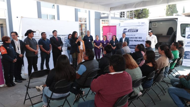 Diputada Norma Pimentel acerca servicios a la población de Sanctórum