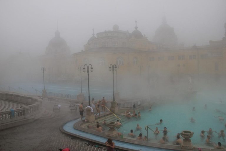 Baños-Széchenyi-budapest-internacional