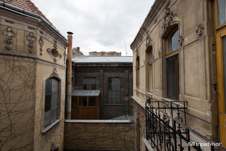 Brody-House-residencia-para-artistas