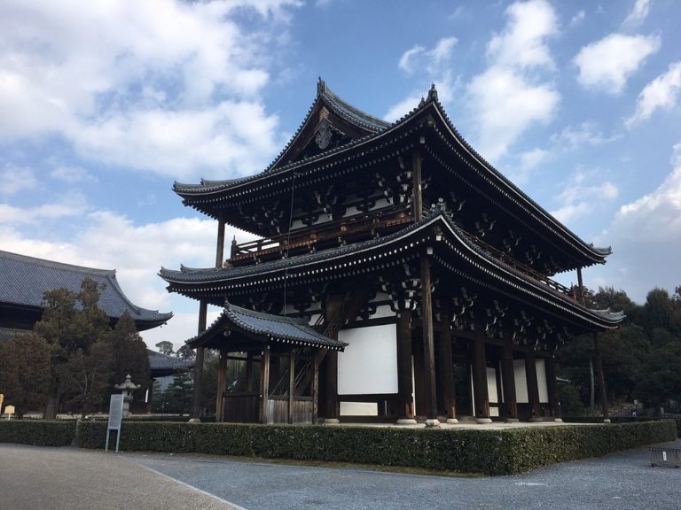 Fushimi-Inari-alternativo-turismo