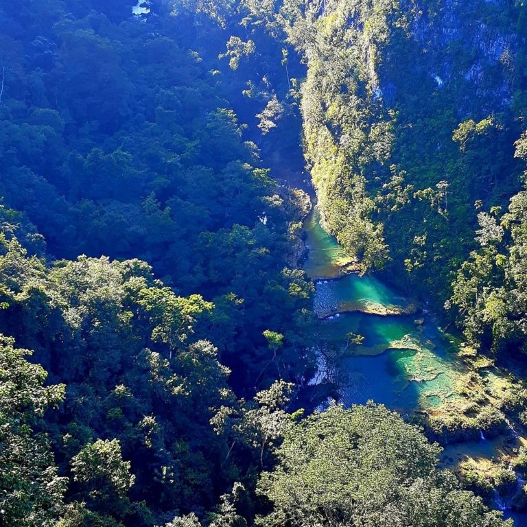 Guatemala-viajes-internacionales-cañon