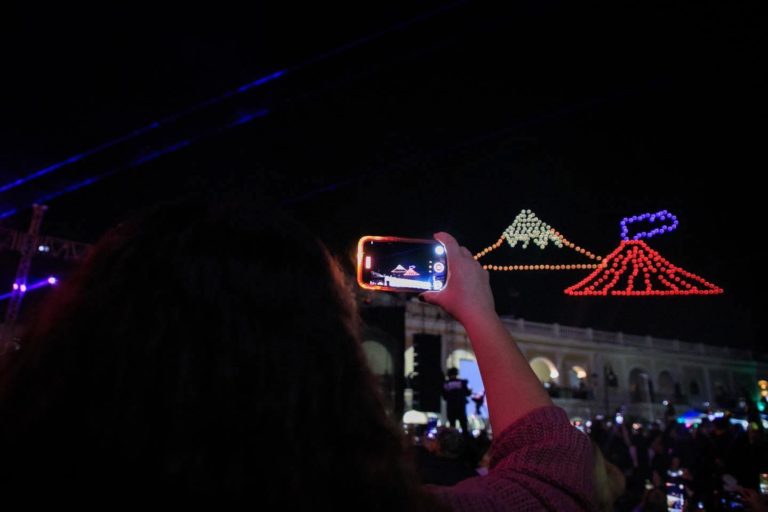 Manzanillo se Ilumina 2