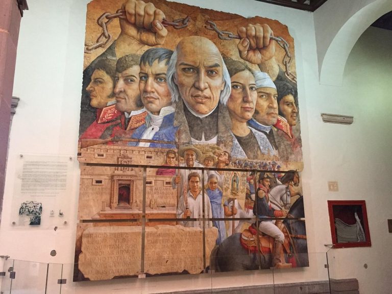 Palacio-de-la-Corregidora-mex