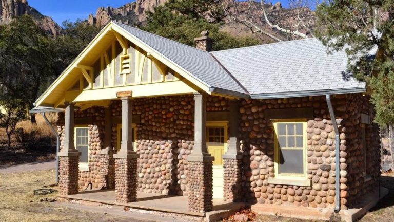 Portal-Bunkhouse-turismo-de-arizona