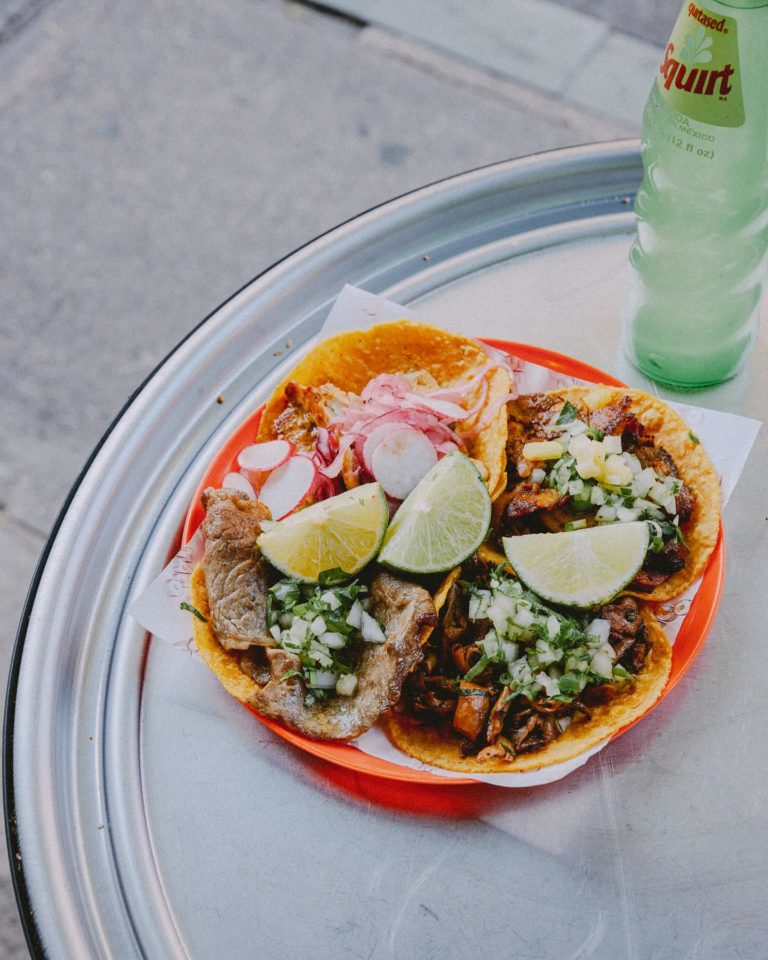 Tacos-de-Esse-Taco-turismo-usa