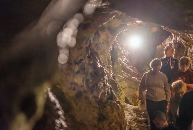 cuevas-y-cavernas-de-budapest