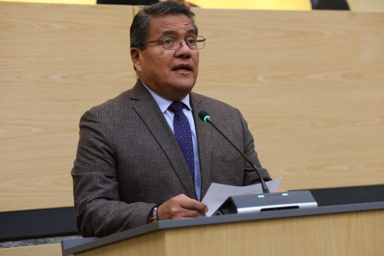 Propone diputado Julio Huerta Ley de Austeridad Republicana para Puebla