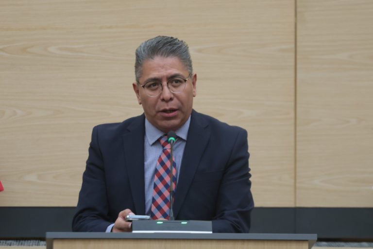 Diputado Marcos Castro plantea programa gratuito de reposición de documentos tras afectaciones en la Sierra Norte