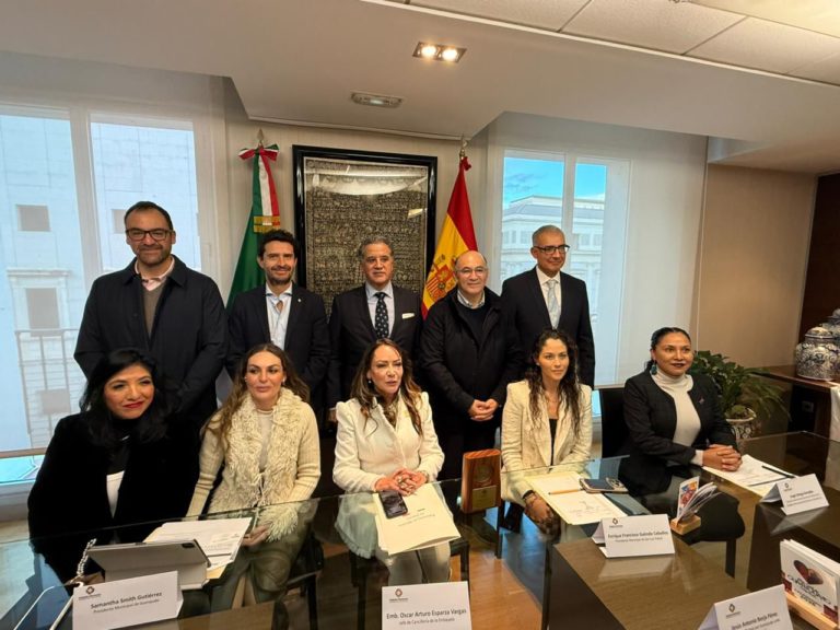 Puebla se promociona en FITUR como destino cultural