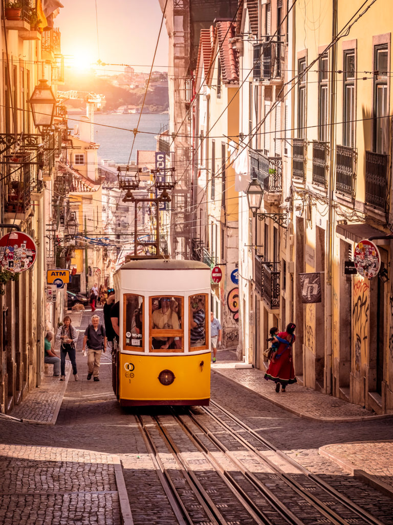 Lisbon,,Portugal,-,September,10,,2019:,The,Traditional,Portuguese,Funicular