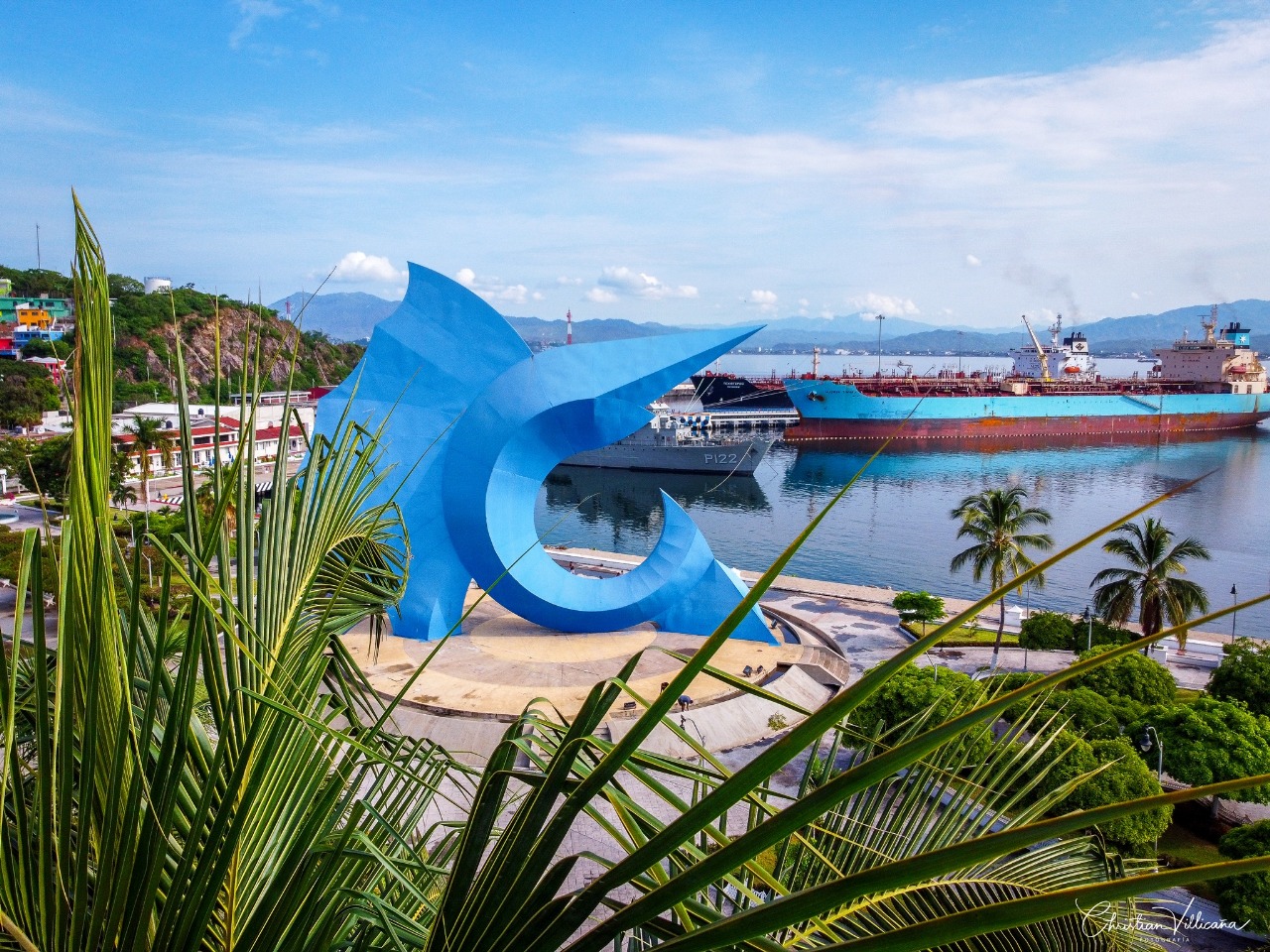 pez vela centro historico de manzanillo actividades