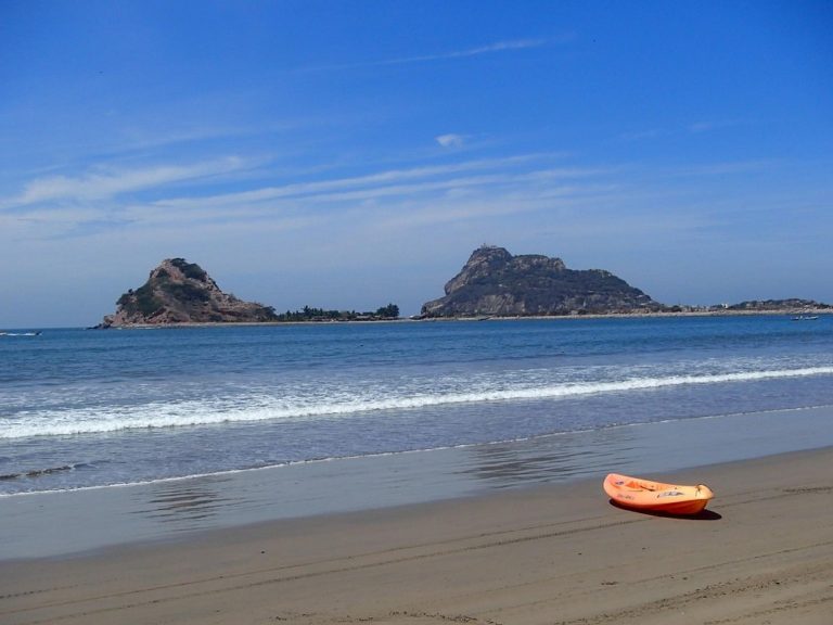 Isla de la Piedra: playas vírgenes y calma total en Mazatlán