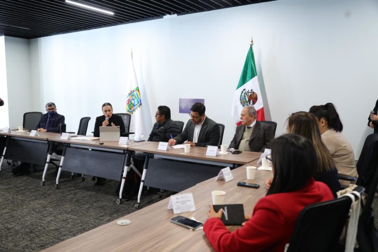 Sesiona Consejo Académico y de Innovación del Congreso del Estado para instituir la Cátedra Matilde Montoya