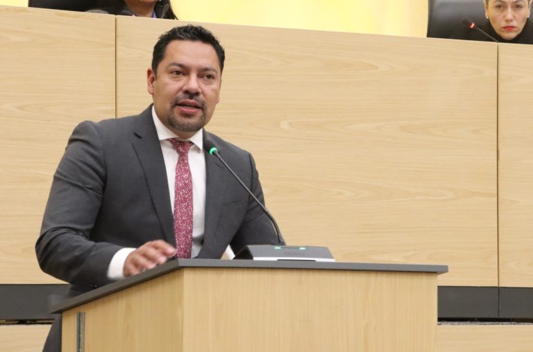 Propone diputado Andrés Villegas agravar sanciones por robo a cuentahabientes tras retiro de efectivo