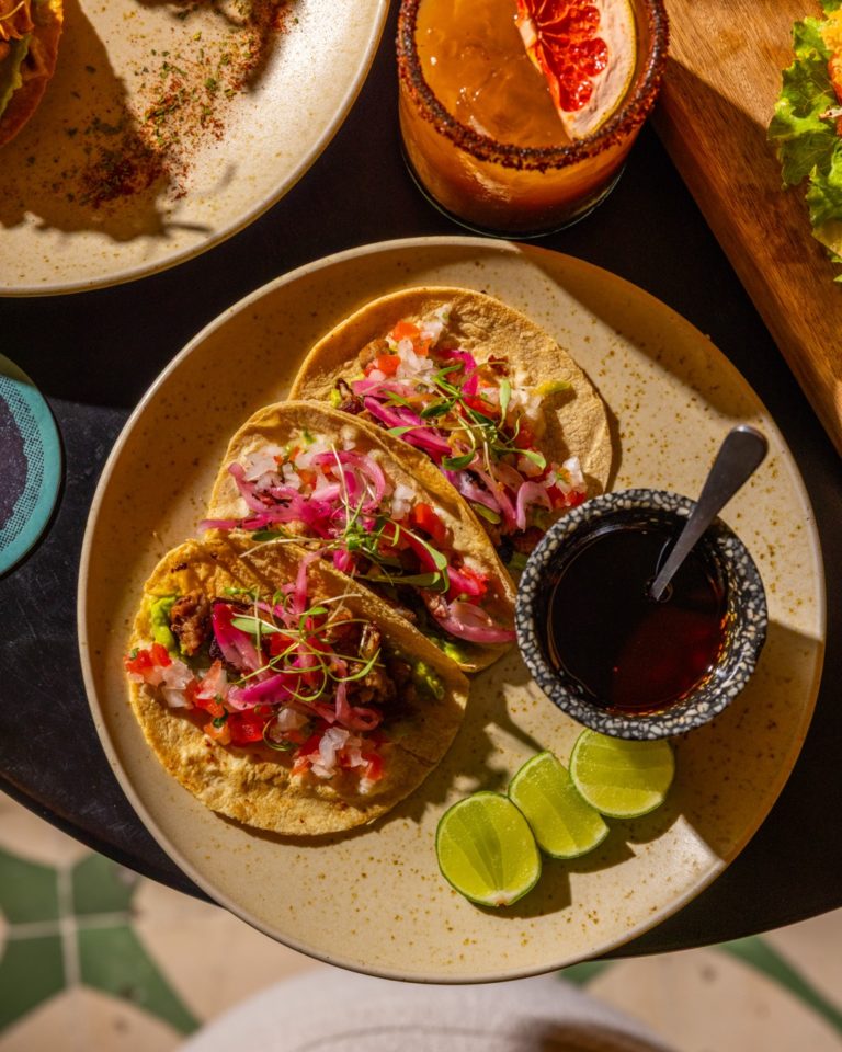 HSF-lounge-happy-hour-13 Large